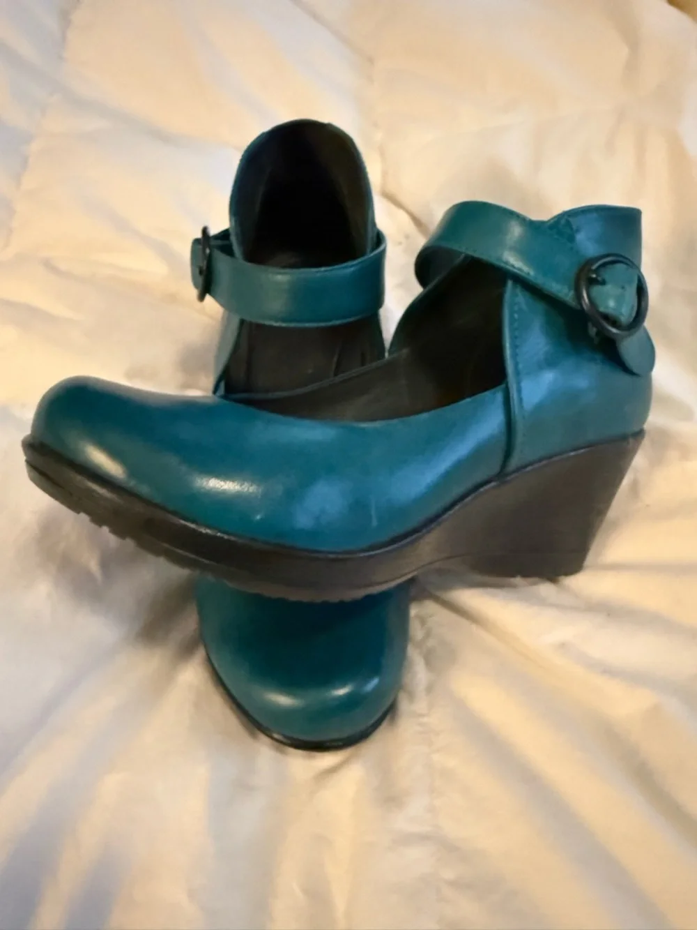 Teal Cross-Strap Mary Jane Heels - Women